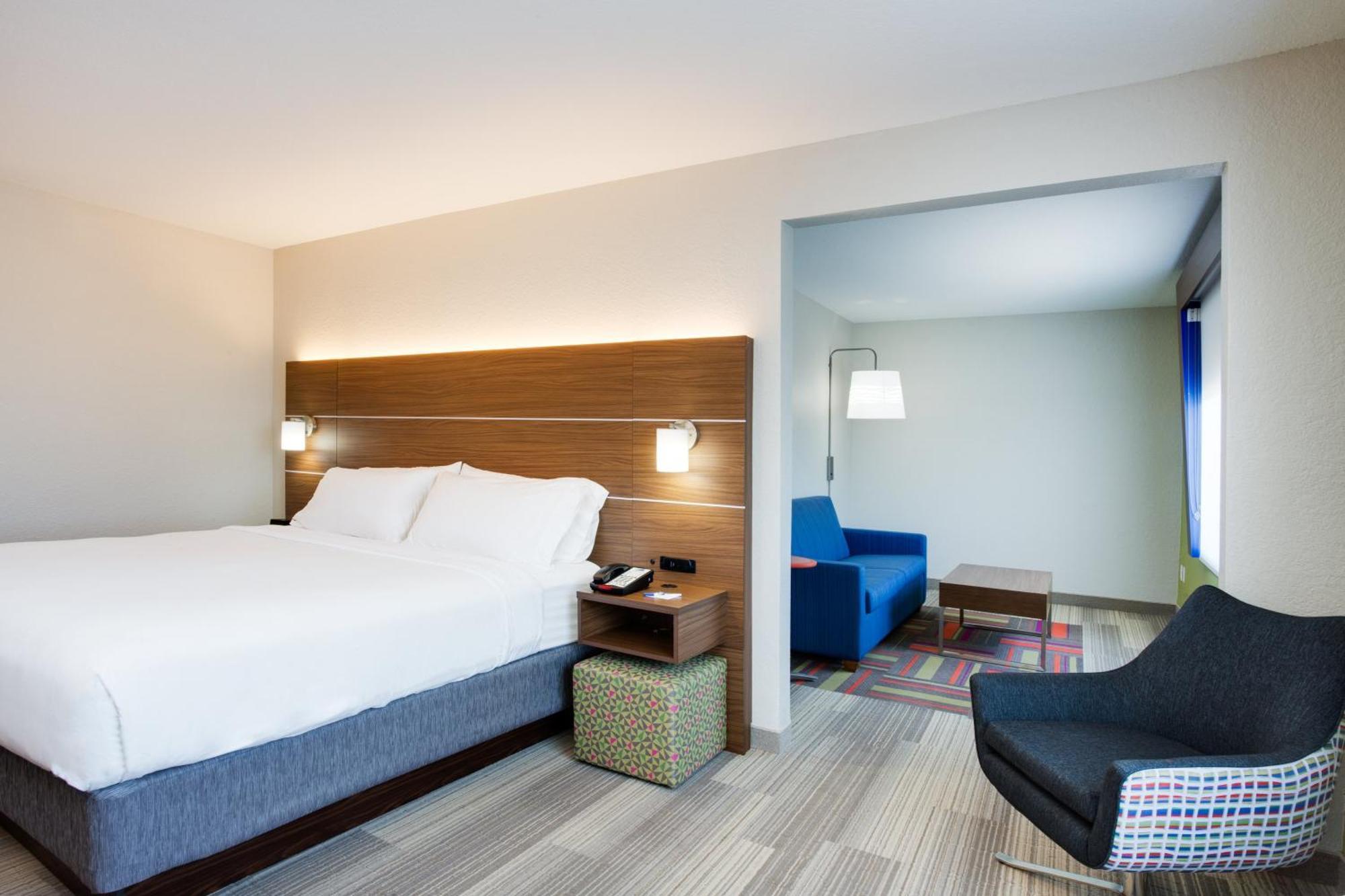 Holiday Inn Express Hotel & Suites Tampa-Fairgrounds-Casino By Ihg Mango Exterior foto