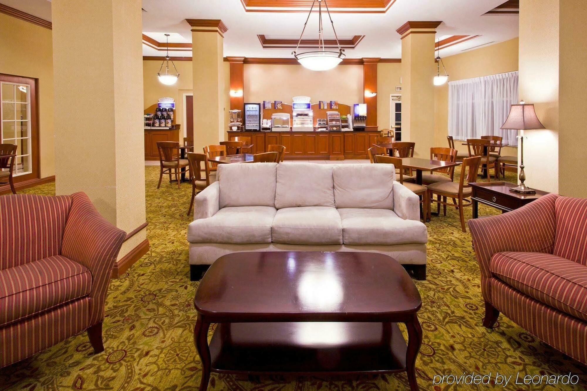 Holiday Inn Express Hotel & Suites Tampa-Fairgrounds-Casino By Ihg Mango Restaurante foto